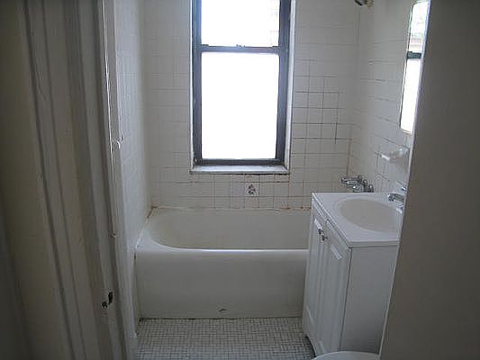 2nd image of 23-52 33rd St #3