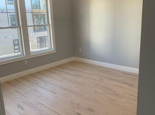 33 Cameron Ave #A, Somerville, MA 02144