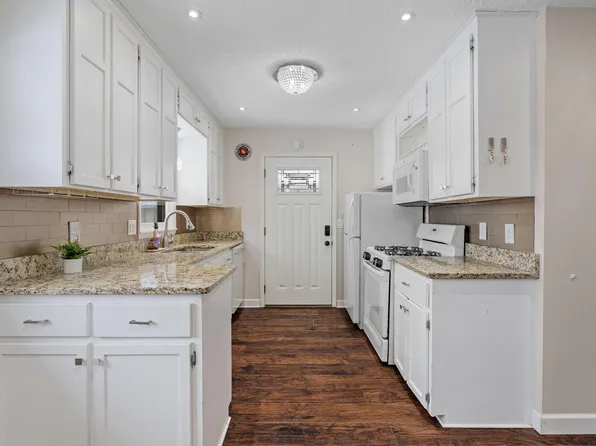 101 W 93rd St, Minneapolis, MN 55420