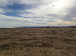 Backus Rd, Rosamond, CA 93560