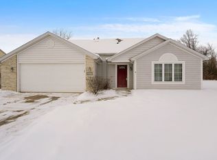 8602 Hempford Dr, Fort Wayne, IN 46819