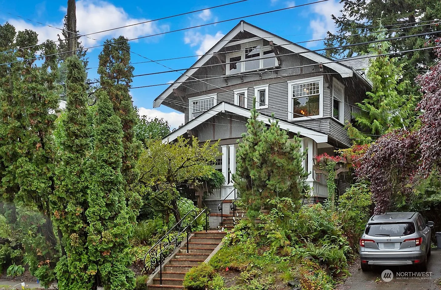 1517 34th Avenue photo 1