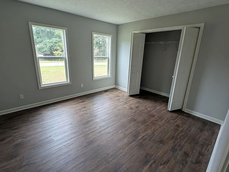 124 Davidson Dr — Photo 17