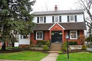 1st image of 4222 Linden Ave