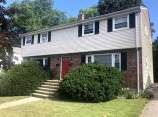36 Nash St #36, Watertown, MA 02472