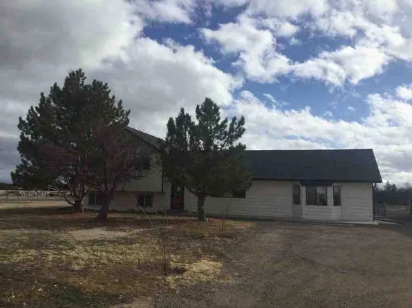 560 E Keen Ave, Byers, CO 80103