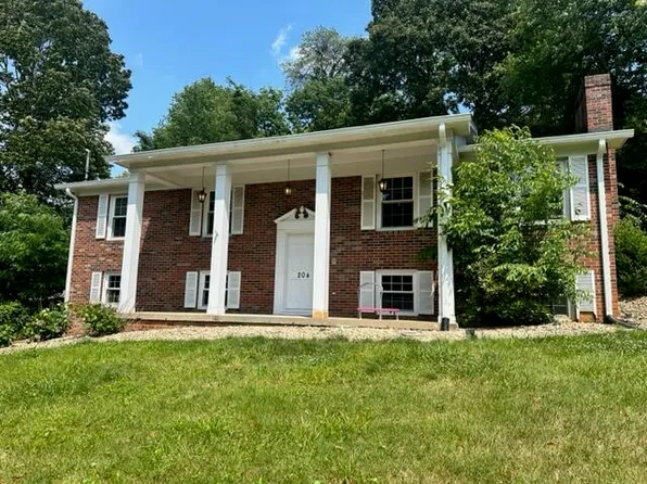 204 Brookfield Dr, Kingsport, TN 37663