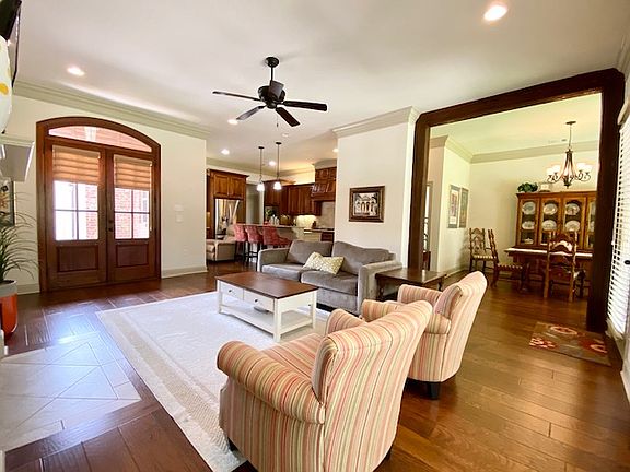5th image of 16375 Parker Place Dr