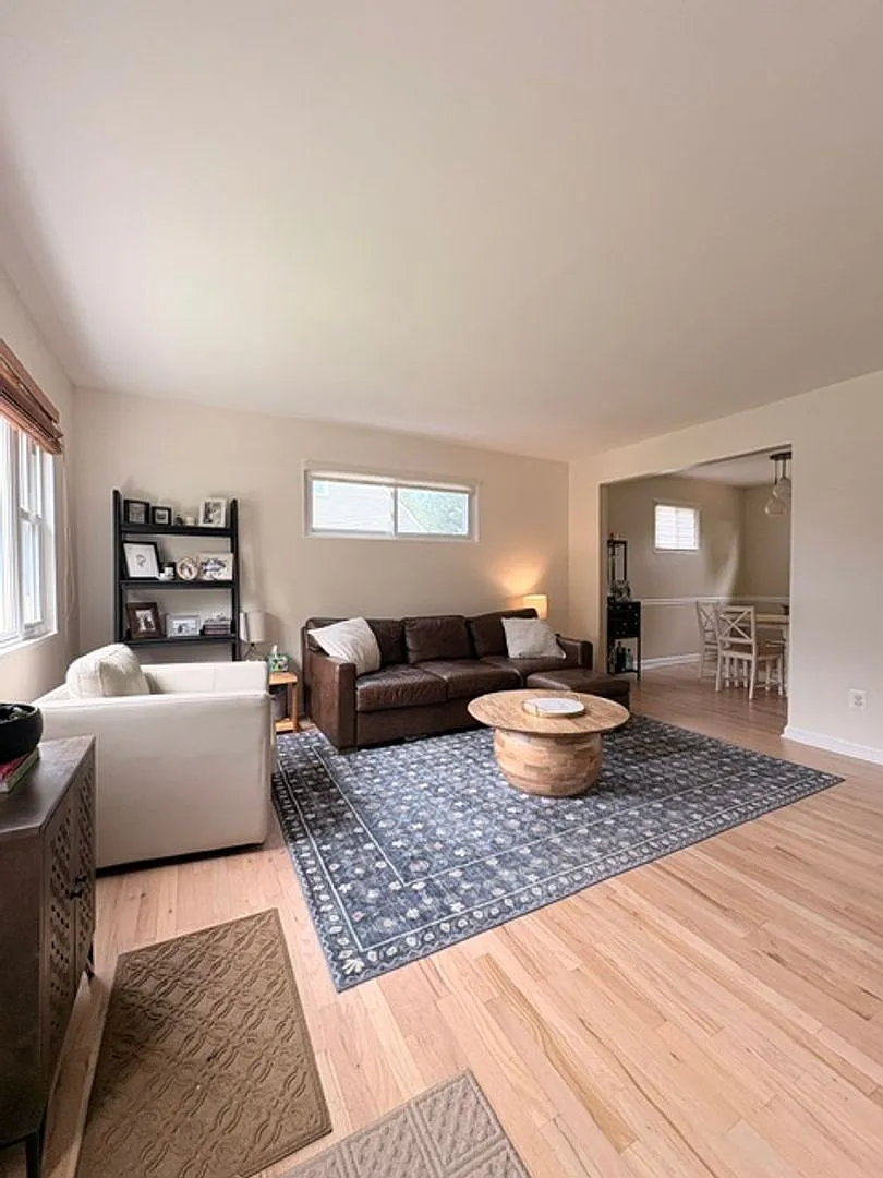 13520 Grenoble Drive — Photo 4