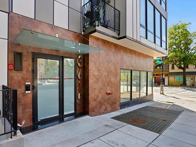 3619 Georgia Ave NW #405 — Photo 2
