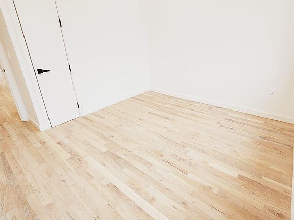 4th image of 77 Stuyvesant Ave #100