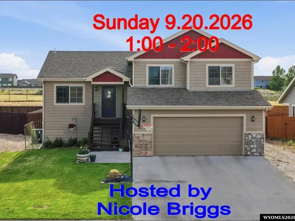 758 Whipsaw Dr, Evansville, WY 82636