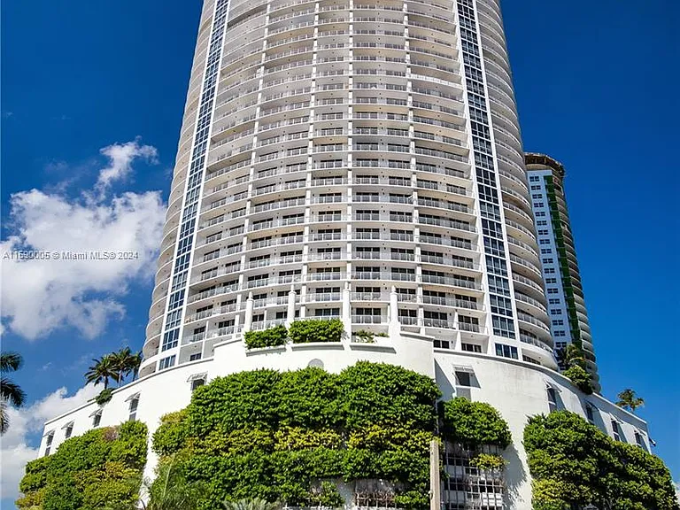 1750 N Bayshore Dr #3512 — Photo 19