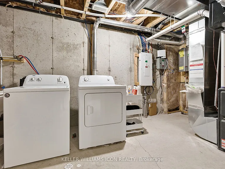 726 Guardian Grv — Photo 18