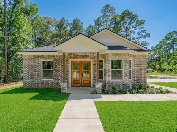 1219 Cherokee St, Longview, TX 75604