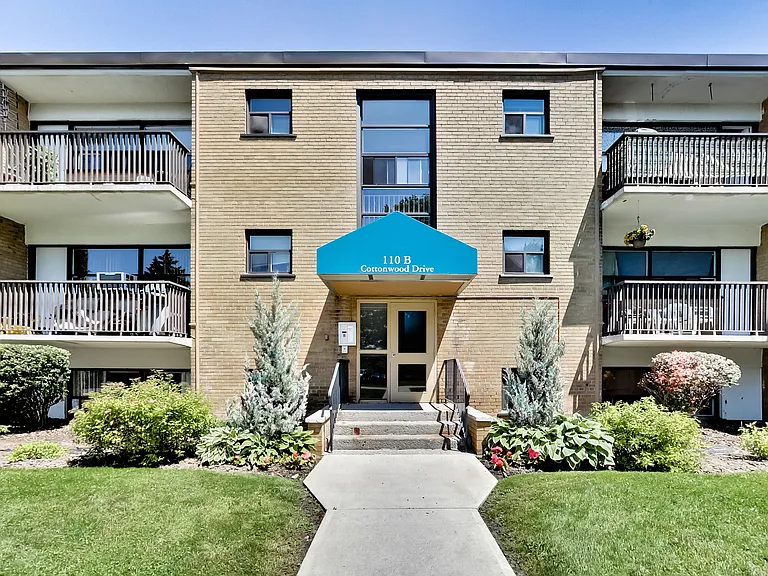 46 Foxden Rd #3 — Photo 12