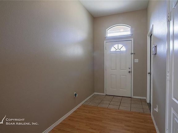 2nd image of 6634 Hampton Hills St