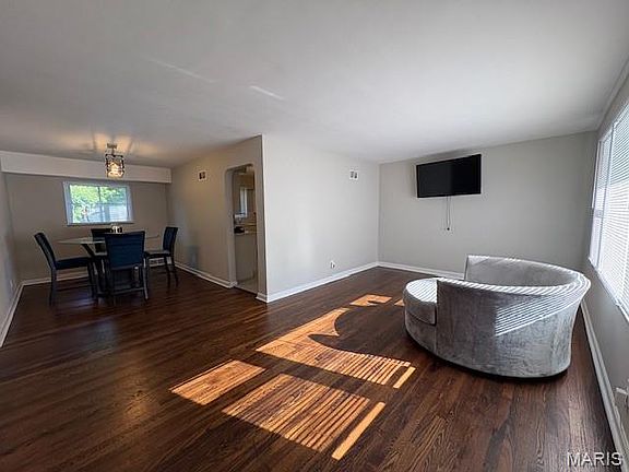 2nd image of 9921 Norbridge Ln