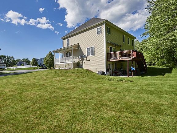 4th image of 18 Parker Ln