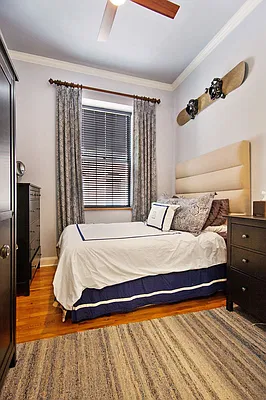 Sold by Prestige Property Group LLC | media 15