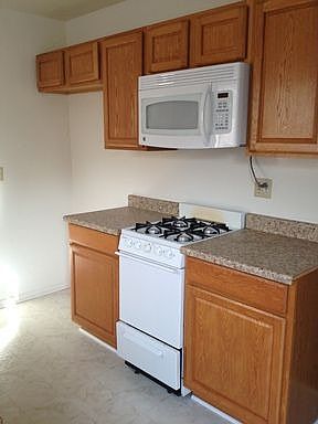 5th image of 425 N 5th St #A