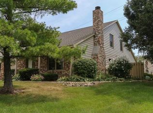 9170 Cinnebar Dr, Indianapolis, IN