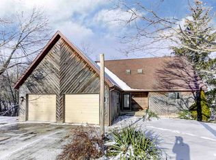 17811 Wesley Chapel Rd, Churubusco, IN 46723