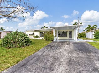 2725 NE 5th Ave, Boca Raton, FL 33431