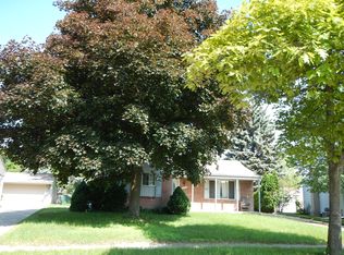 41343 Harvard Dr, Sterling Heights, MI