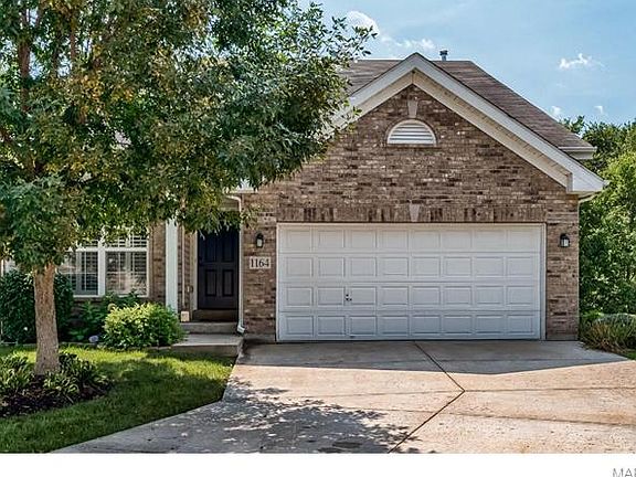 2nd image of 1164 Arbor Place Dr