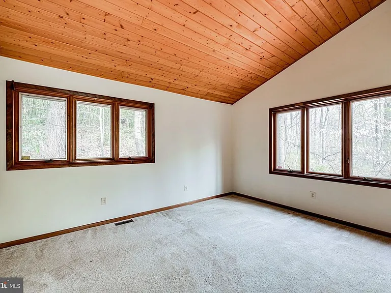 1328 Potomac School Rd — Photo 28