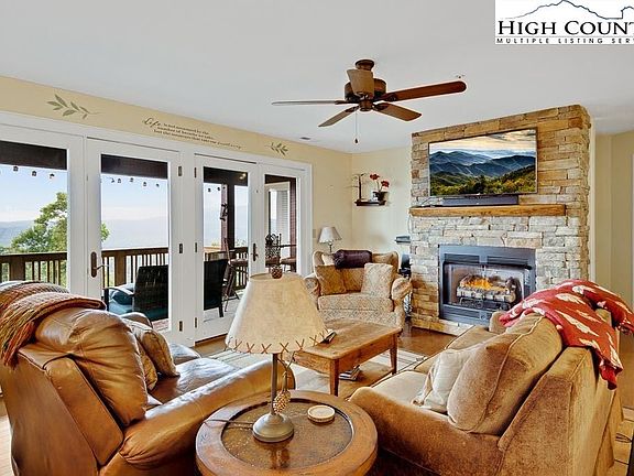 4th image of 419 Indian Paint Brush Dr #Rq3