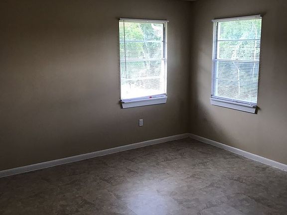 5th image of 2502 E Modern Ct APT 3
