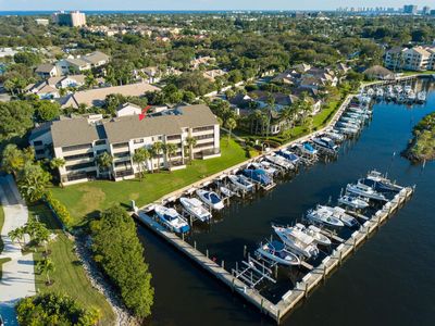 527 Oak Harbour Dr #527, North Palm Beach, FL, 33408
