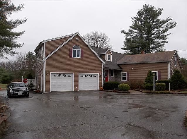 2nd image of 41 Kingston Rd