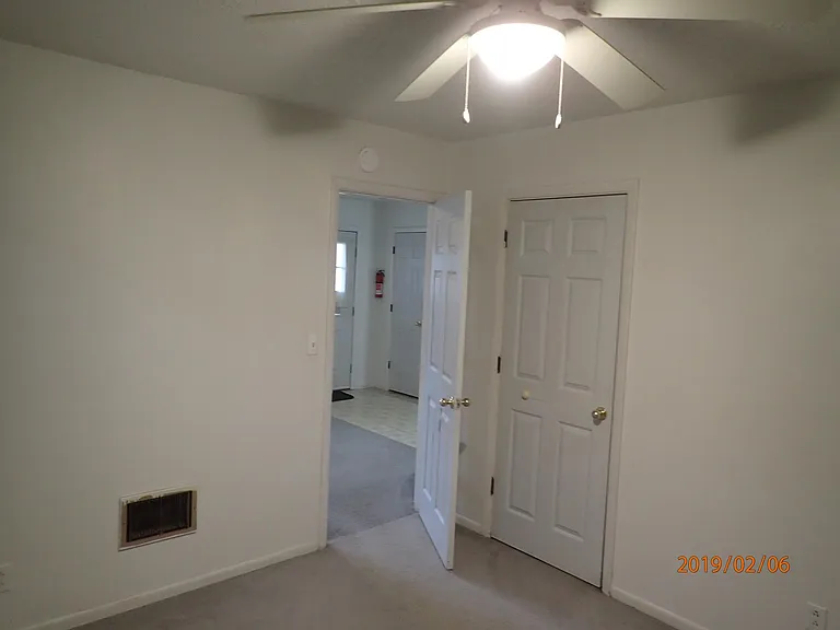 410 W McPherson St #2 — Photo 6
