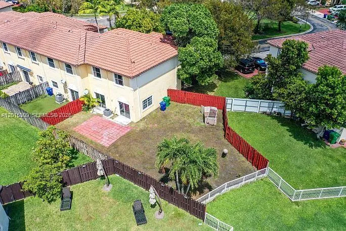 5090 SW 136th Ave — Photo 35