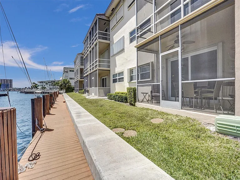 2600 Diana Dr #105 — Photo 26