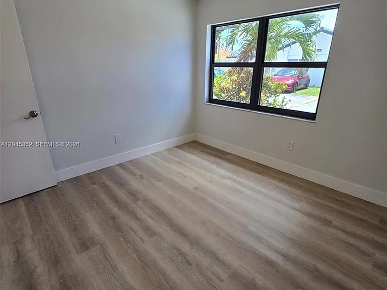 740 SW 99th Court Cir S — Photo 13