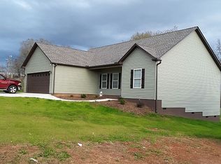 1009 Mason Rd, Chesnee, SC 29323