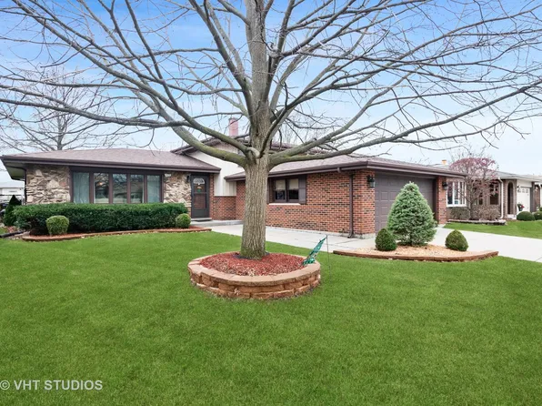 6233 Dolores Dr, Oak Forest, IL 60452