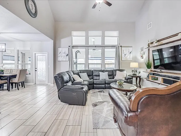 7809 Pavo Real St — Photo 13
