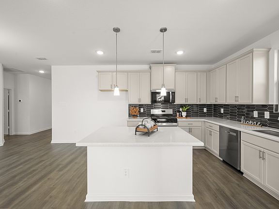 7th image of this home