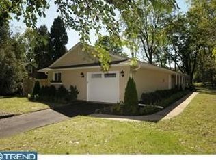 580 Sinkler Dr, Wayne, PA 19087