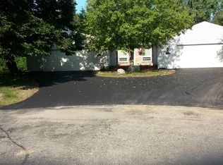 3702 Westmark Cir, Minnetonka, MN 55345