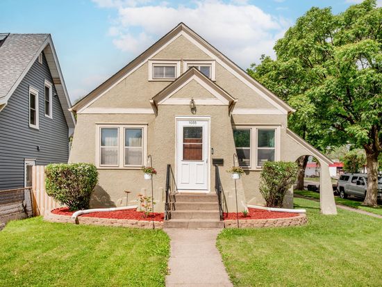 1055 Virginia St, Saint Paul, MN 55117
