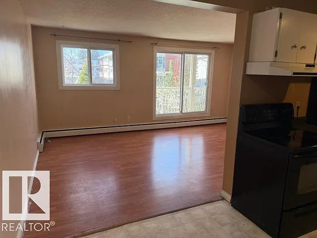 2 bed, 750 sqft, $1,195 — Photo 2