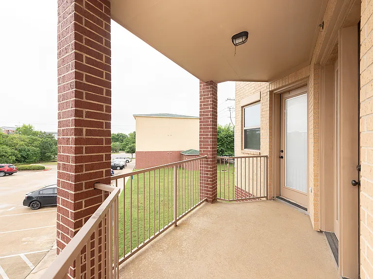 Falcon Point — Photo 77