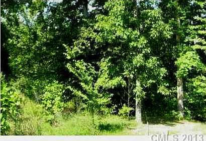 2nd image of 1325 Summer Spring Ln
