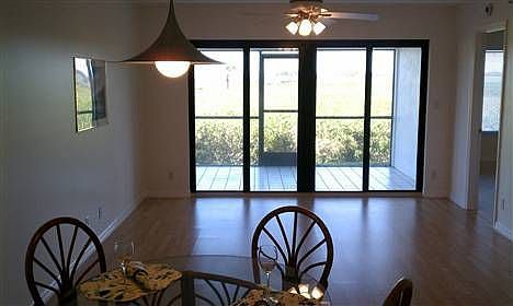 3rd image of 6240 Mirror Lake Dr APT 104